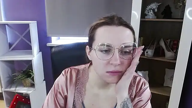 Chat XXX en directo de Zoey_Erotic