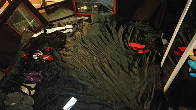 XXX chat uživo modela AQuickPhyx