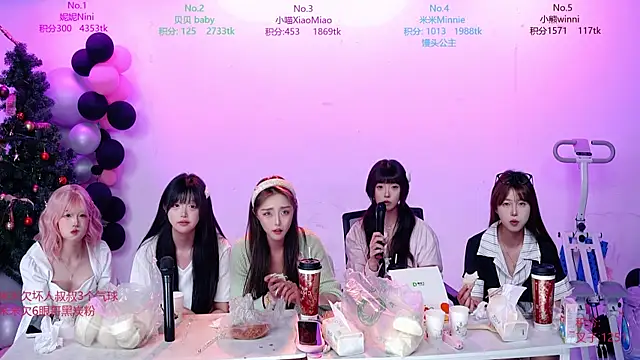 CM---002のライブXXXチャット