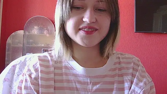 Beloved_Mary Adlı Modelin Canlı XXX Sohbeti