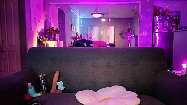 Lexi_Shocker Adlı Modelin Canlı XXX Sohbeti