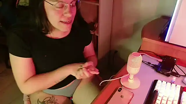 SmokyDee Chat XXX live