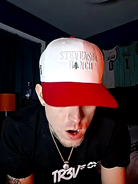 traejddd: онлайн-секс-чат