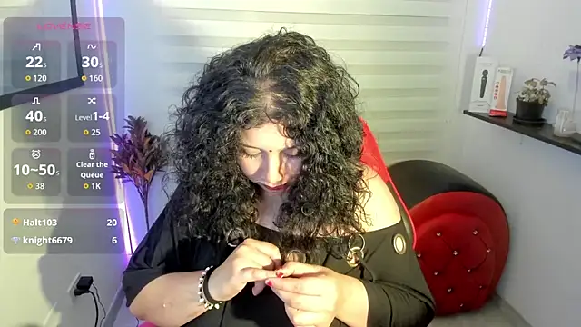 Agatha_Marin Adlı Modelin Canlı XXX Sohbeti