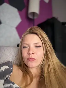 AnastasiaAniess' Live XXX Chat