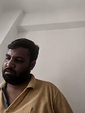 vinay_smalldick Chat XXX in diretta