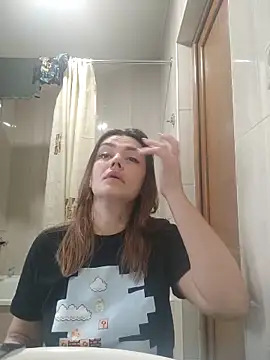 KrissSexi – webcam-show