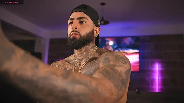 Eros_Dark_ Adlı Modelin Canlı XXX Sohbeti