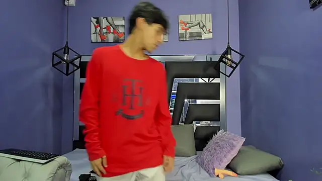 _ArchieBlu_ Adlı Modelin Canlı XXX Sohbeti