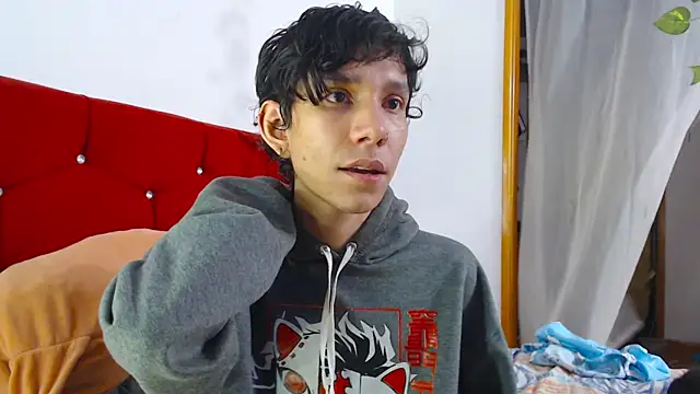 LAICK_01 Adlı Modelin Canlı XXX Sohbeti