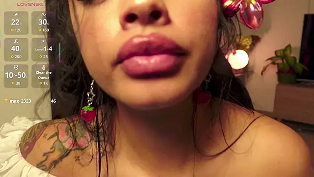 Amapola_999 লাইভ XXX চ্যাট