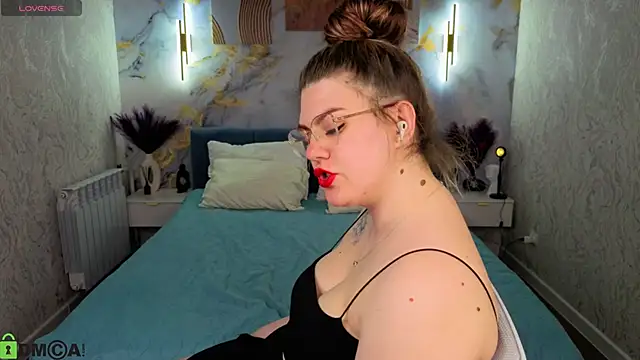 zoe_j0y's Live XXX Chat