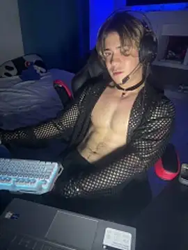 Živý XXX chat AngelLatinBoy