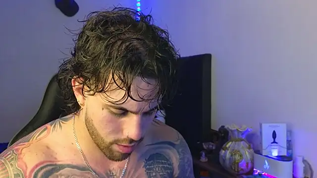 Ades_Loweのウェブカメラショー