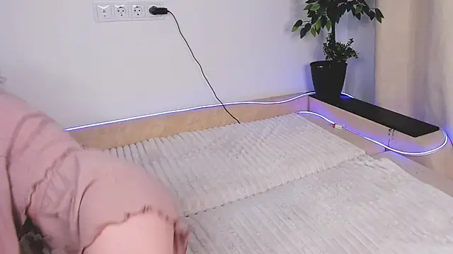 EdythElswick: онлайн-секс-чат