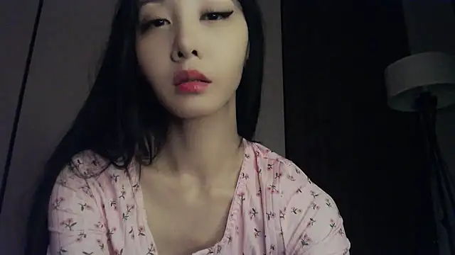 Fudzik0: онлайн-секс-чат