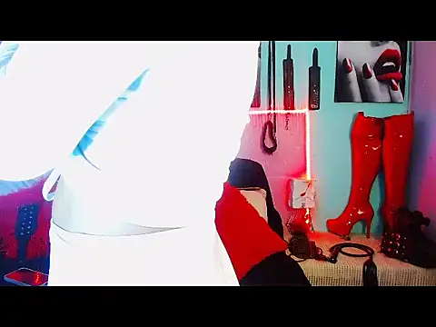 XXX chat uživo modela mylygrey