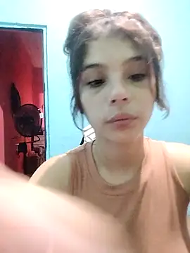 mariamac420: онлайн-секс-чат