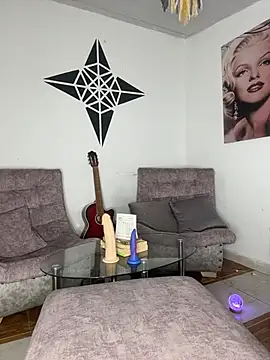 Mydreams69's Webcam Show