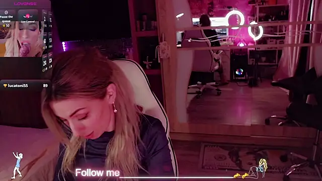 AnnieGOld_: онлайн-секс-чат