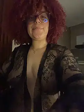 Chat XXX ao vivo de Leyah__