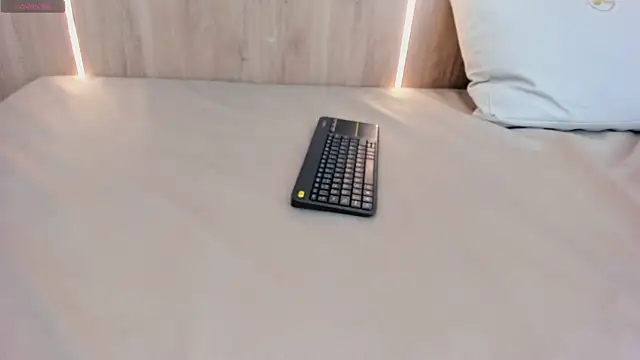 salome_greg: онлайн-секс-чат