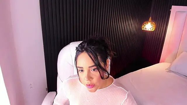 FireDollx's Live XXX Chat