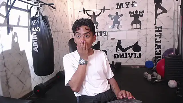 mike_salaz's Live XXX Chat