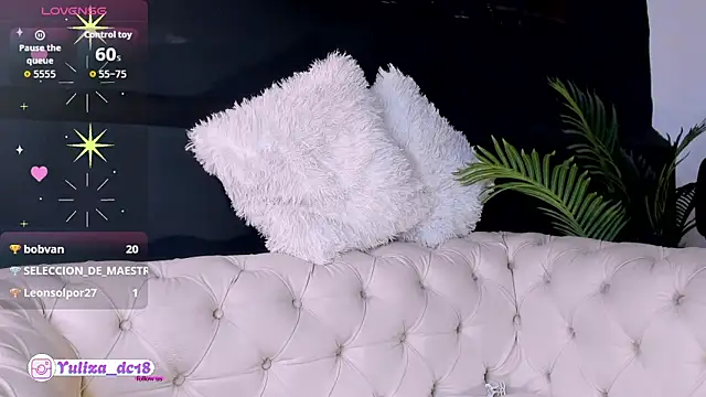 Chat +18 de Luxury_Woman ao vivo