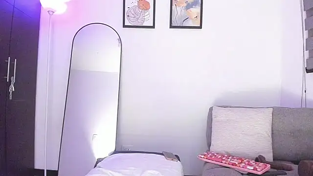 AvaFerrera Chat XXX in diretta