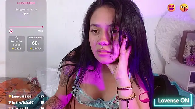 Chat XXX ao vivo de hellenngp