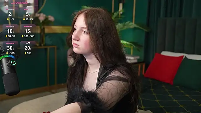 Elisabeth_Binder: онлайн-секс-чат