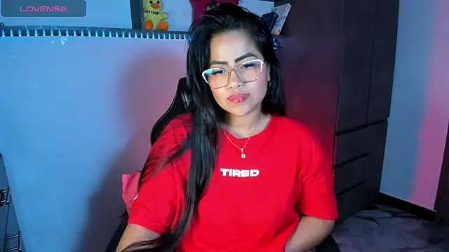 Chatroom XXX en direct de vickylatina_