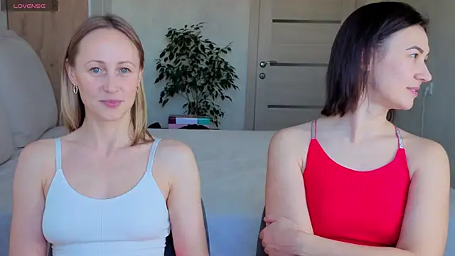 XXX chat uživo modela Helen198705