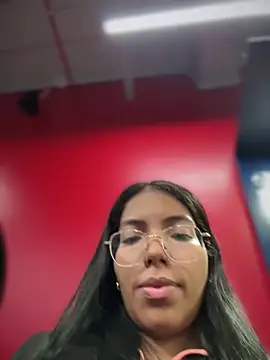 SheenaBrooke 现场XXX聊天