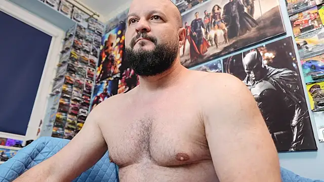 Muscle_Bear Show Webcam