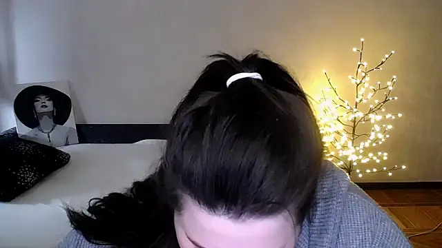 Emily_Mo's Live XXX Chat