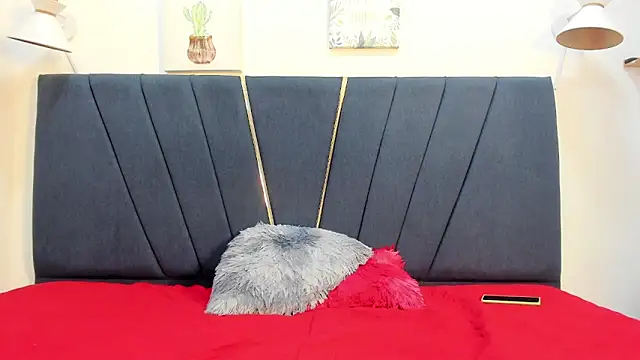 esteban_cum18 Pertunjukan Webcam