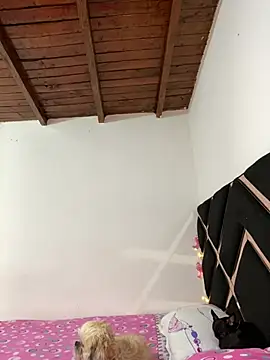 Zaratattoox Chat XXX live