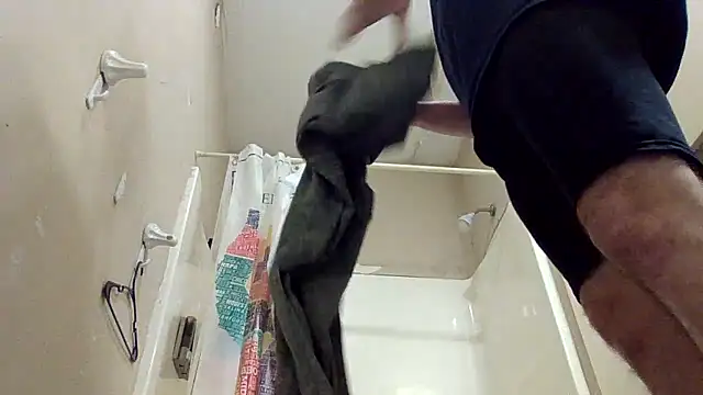 dik4cache's Live XXX Chat