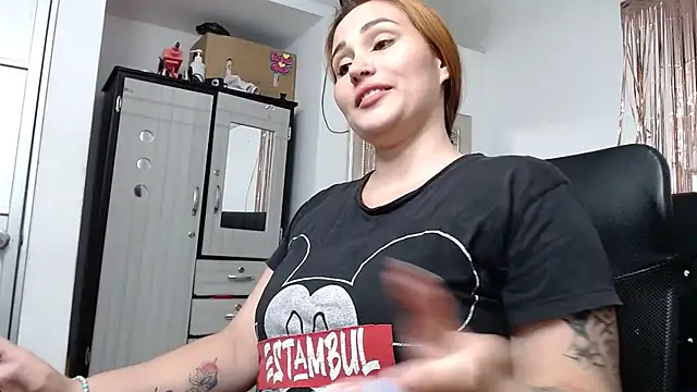 دردشة Baby_hornyJM الجنسية المباشرة