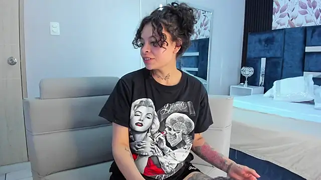 KatherineGomez Chat XXX live