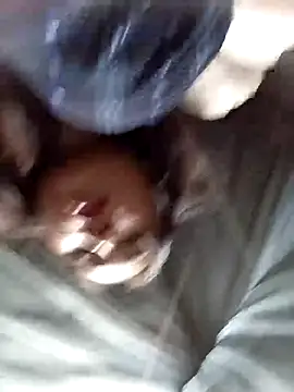 Mirra-aa's Live XXX Chat