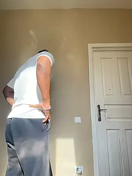 bhagihero live XXX chat