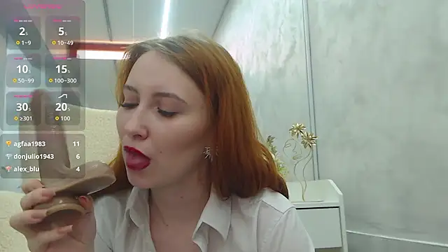 Živý XXX chat EmberLuna_