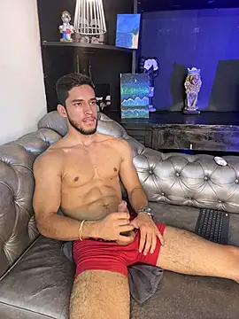 axel_tone: вебкам-шоу