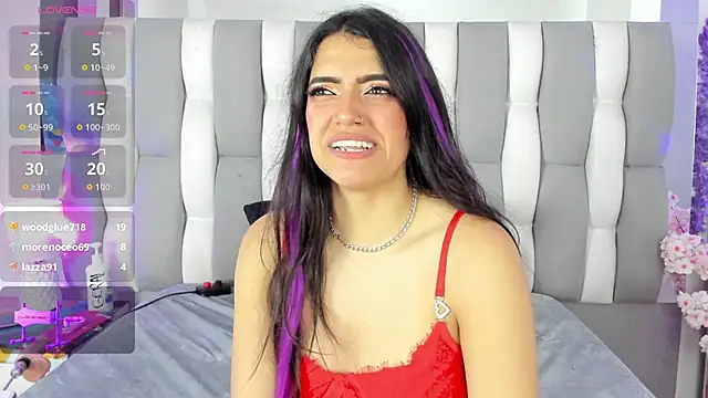 IsaDiiaz Adlı Modelin Canlı XXX Sohbeti