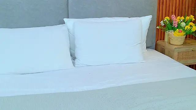 XXX chat uživo modela Sandy_Edvards