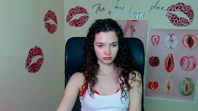 _SusieSu_'s Live XXX Chat