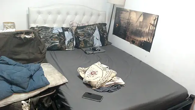 NinaDOM4CUM's Webcam Show